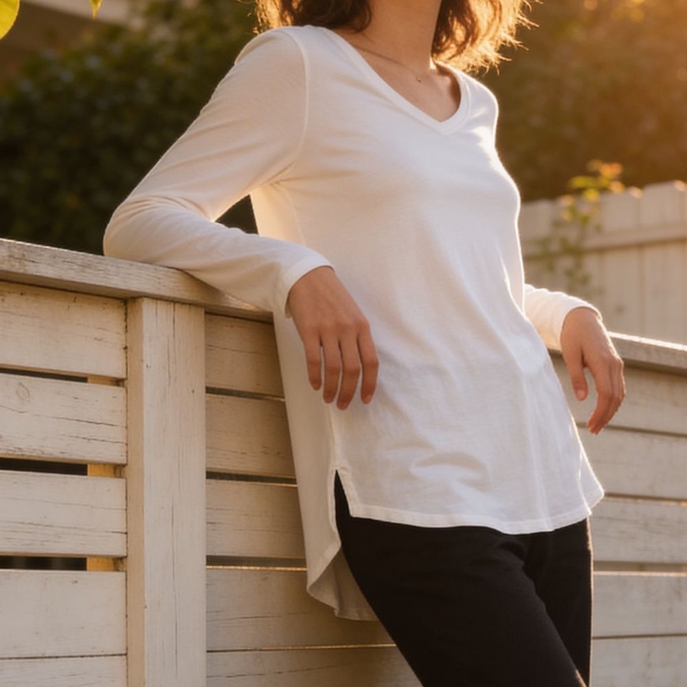 Soft Surroundings Women’s White V-Neck Long Sleeve Top size XS